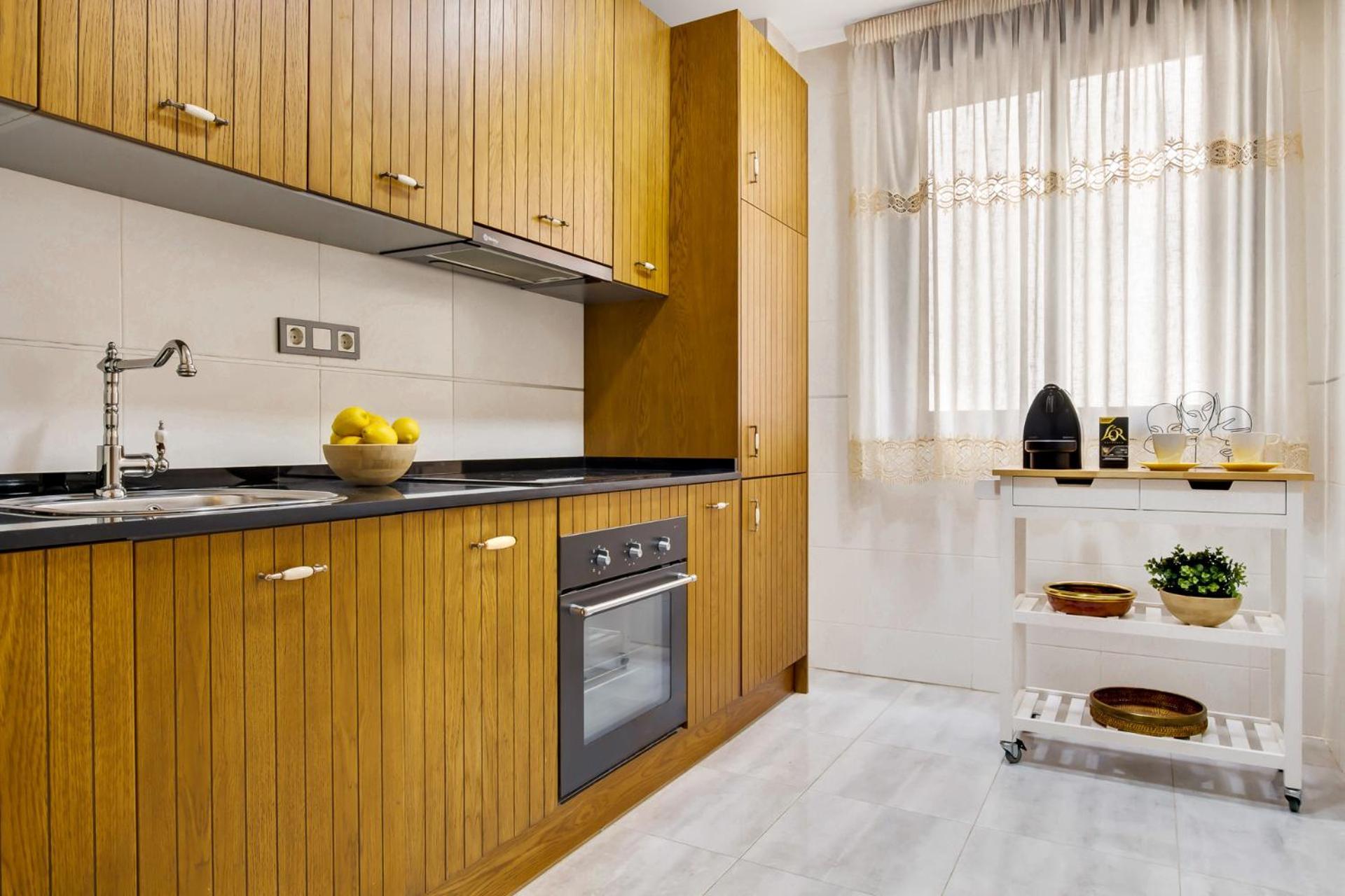 -Malagasunapts-City Centre Terrace Pool Parking Exterior foto